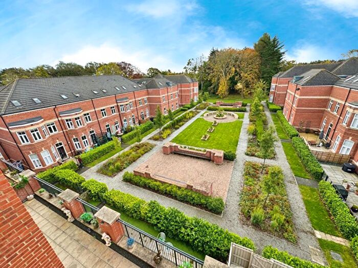 4 Bedroom Town House For Sale In St. Marys Field, Morpeth, NE61