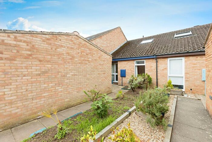 2 Bedroom Terraced House To Rent In King Henry Close, Cheltenham, GL53