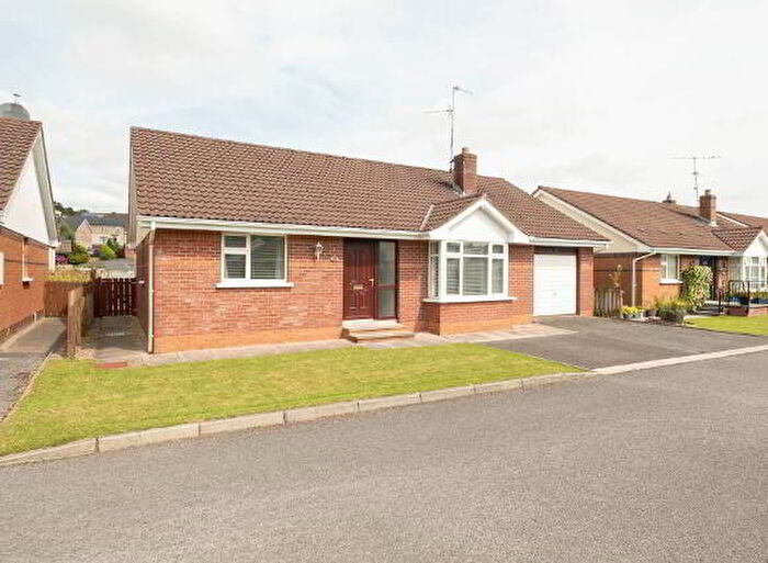 3 Bedroom Bungalows For Sale In College Gardens, Enniskillen, BT74
