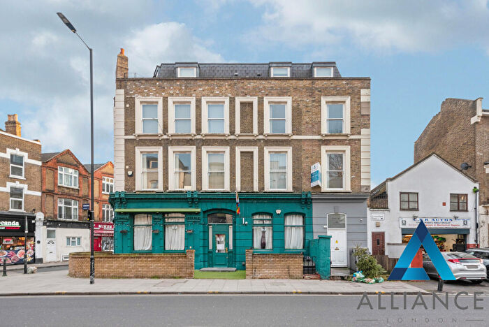 1 Bedroom Apartment To Rent In Clarence Road, London, E5