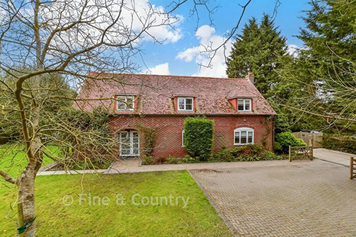 4 Bedroom Detached House For Sale In The Drove, Fordwich, Canterbury, Kent, CT2