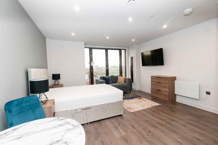 Studio To Rent In Parliament Square Liverpool, Merseyside, L1