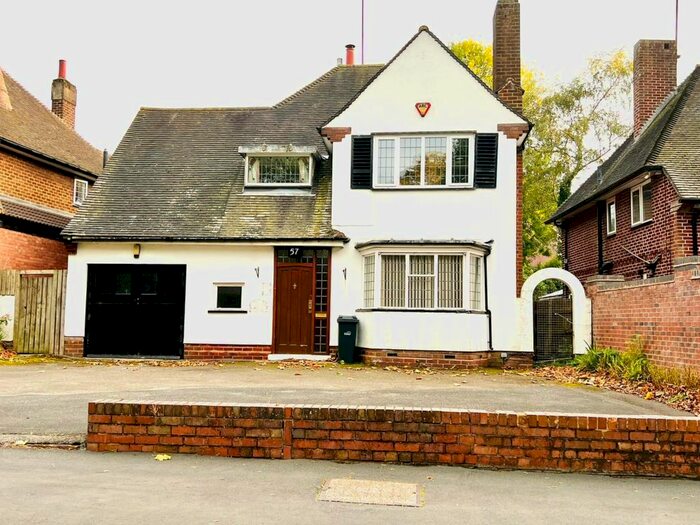 3 Bedroom Semi-Detached House To Rent In The Broadway, Dudley, DY1