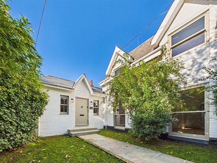 5 Bedroom Semi Detached House To Rent In Petersham Road, Surrey, TW10