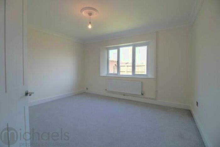 5 Bedroom Detached Bungalow To Rent In Great Tey Road, Little Tey, Colchester, CO6