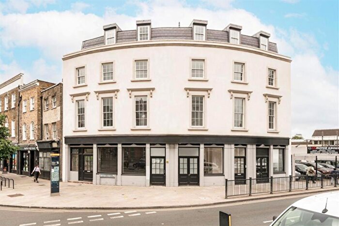 2 Bedroom Flat For Sale In Deptford High Street, Deptford, SE8