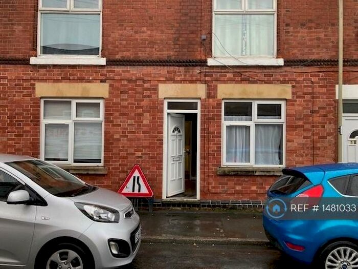 1 Bedroom Flat To Rent In Vaughan St, Coalville, LE67