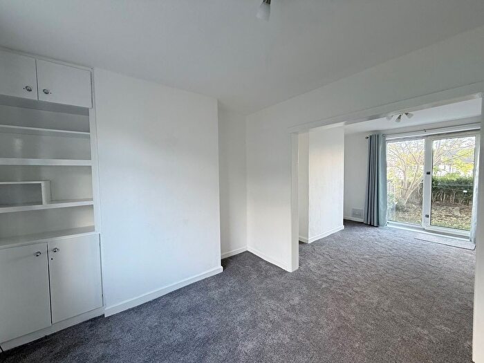 3 Bedroom Property To Rent In Dorset Avenue, Cheadle, SK8