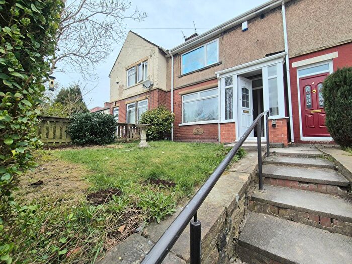 2 Bedroom Terraced House To Rent In Athol Gardens, Halifax, HX3