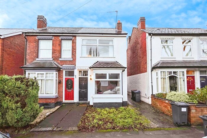 2 Bedroom Semi Detached House For Sale In Gristhorpe Road, Birmingham, West Midlands, B29