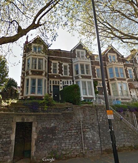 7 Bedroom Terraced House To Rent In Cheltenham Road, Bristol, BS6