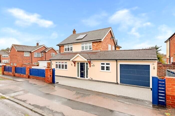 4 Bedroom Detached House For Sale In Landview Gardens, Marden Ash, CM5