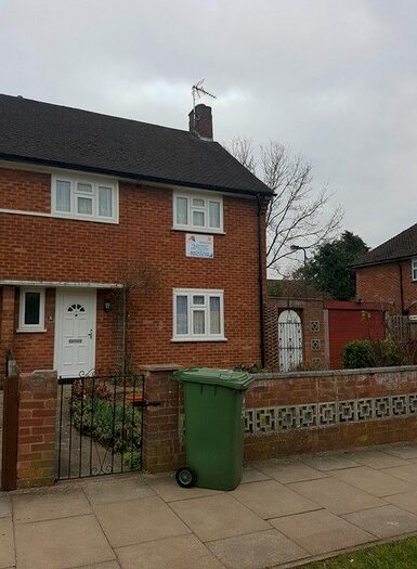 3 Bedroom End Of Terrace House To Rent In Stanmore, Middlesex, HA7