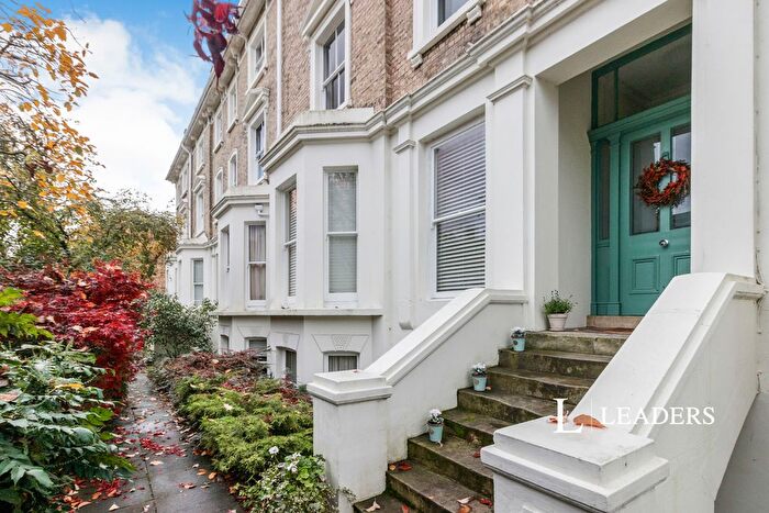 2 Bedroom Flat To Rent In Surbiton Road, Kingston Upon Thames, KT1