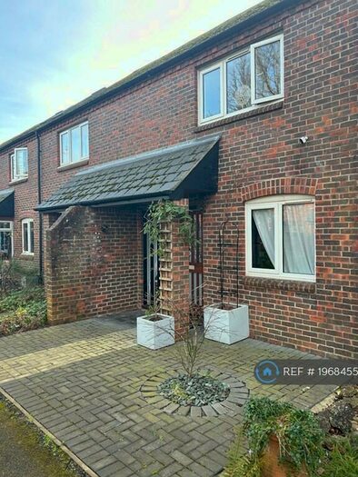 2 Bedroom Terraced House To Rent In Sadler Walk, Oxford, OX1