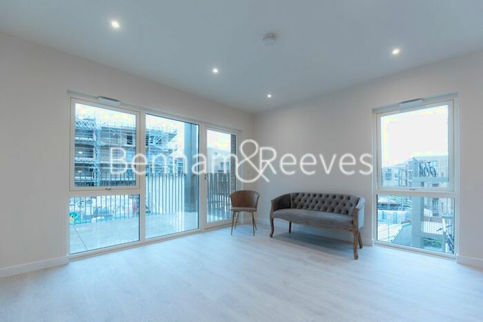 2 Bedroom Flat To Rent In Bittacy Hill, Hampstead, NW7