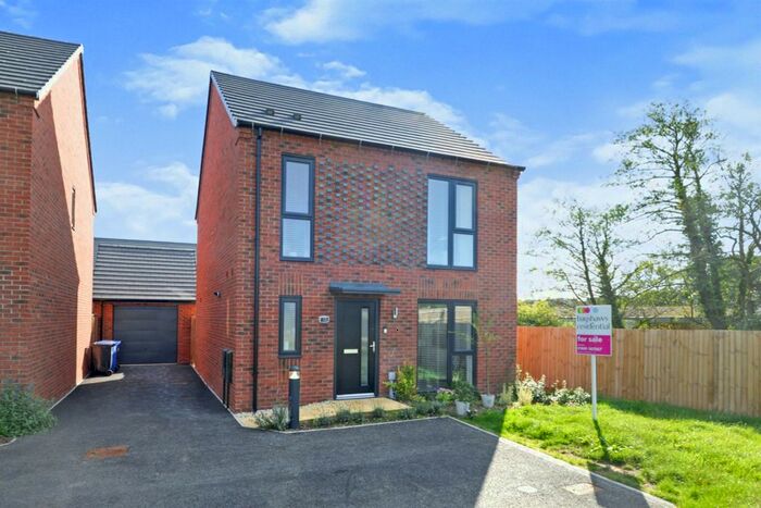 3 Bedroom Detached House For Sale In Friesian Way, Uttoxeter, ST14