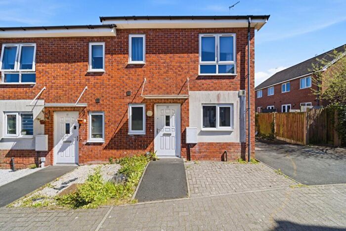 3 Bedroom Semi Detached House For Sale In Warwick Close, Blackburn, BB2
