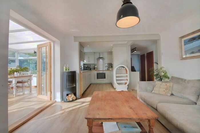 3 Bedroom Bungalow For Sale In Coombe Meadows, Chillington, Kingsbridge, TQ7