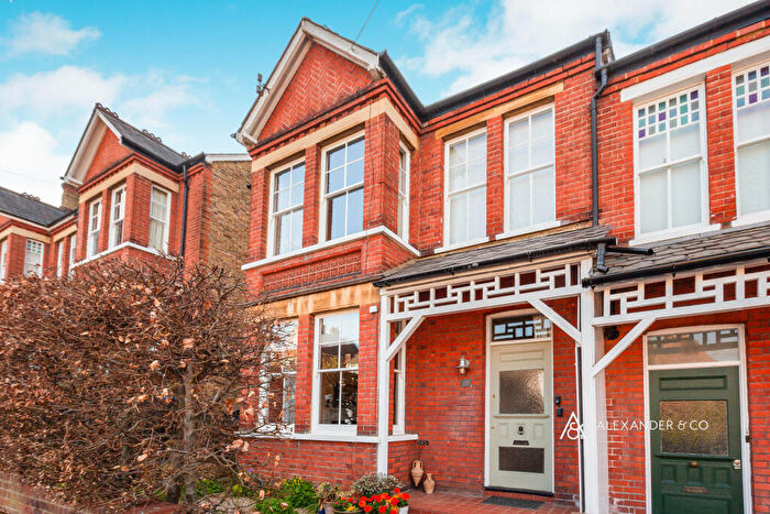 4 Bedroom Semi-Detached House To Rent In Park View Road, Berkhamsted., HP4