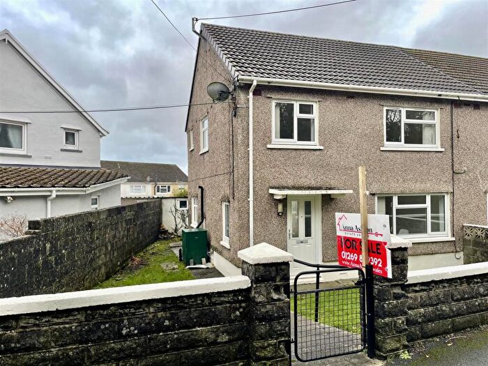 3 Bedroom Semi-Detached House For Sale In Arfryn, Upper Brynamman, Ammanford, SA18