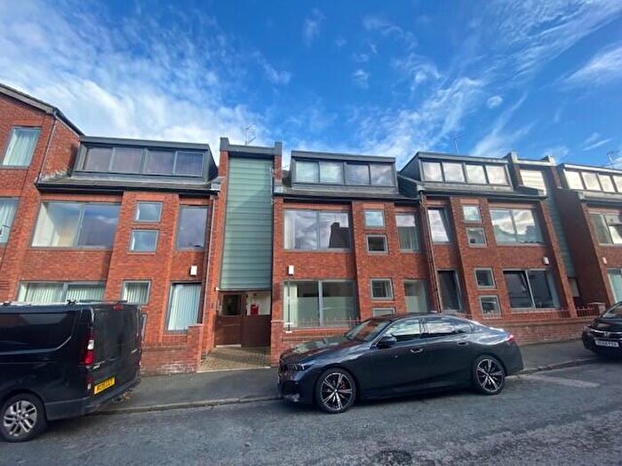 2 Bedroom Apartment For Sale In Heald Street, Liverpool, Merseyside, L19