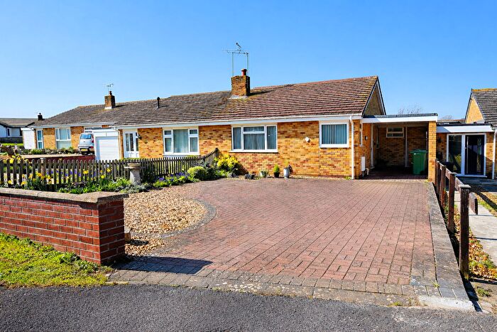 3 Bedroom Semi-Detached Bungalow For Sale In The Dell - An Ideal Location That Is Quiet, Level But Close To All Main Amenities, BS48