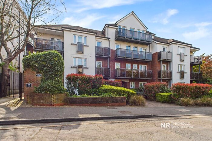 2 Bedroom Flat To Rent In Eaton Road, Sutton, Surrey., SM2