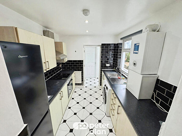 3 Bedroom House To Rent In Dalton Street, Cardiff, CF24