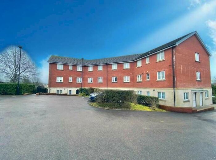 2 Bedroom Flat To Rent In Skylark Road, North Cornelly, Bridgend, CF33