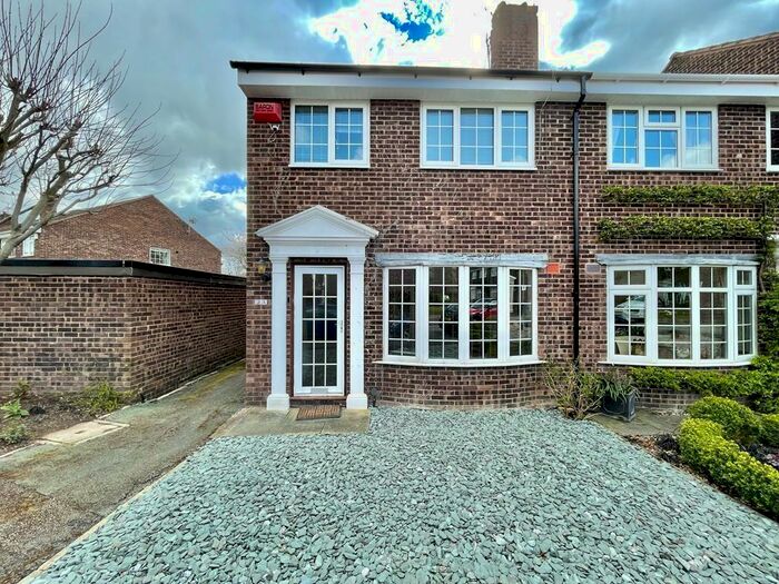 3 Bedroom House To Rent In Eaton Mews, Chester, CH4