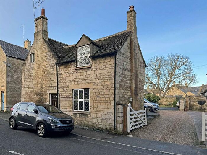 3 Bedroom Cottage To Rent In Church Road, Ketton, PE9