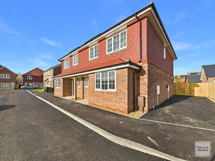 3 Bedroom Semi-Detached House For Sale In Foxlease, Hook Lane, Aldingbourne, PO20