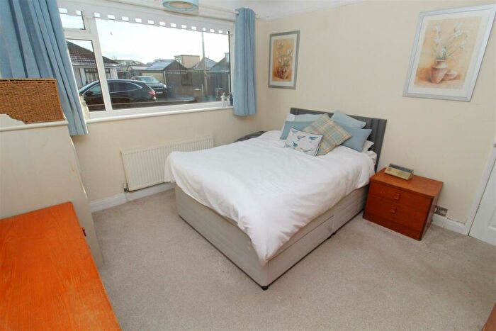 2 Bedroom Semi-Detached Bungalow For Sale In Beech Avenue, Melling, Liverpool, L31