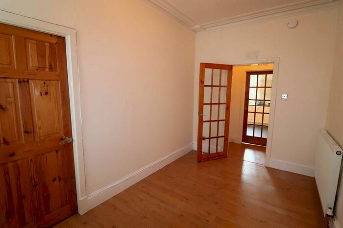 1 Bedroom Flat To Rent In Great Western Road, Ground Floor Left, AB10