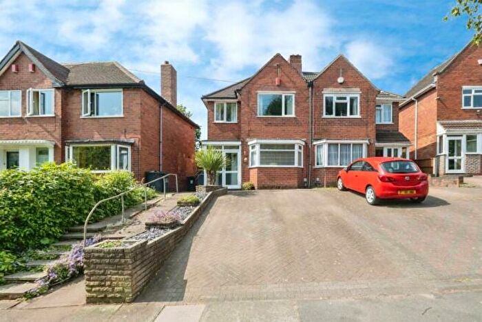 3 Bedroom House To Rent In Aldridge Road, Great Barr, Birmingham, B44