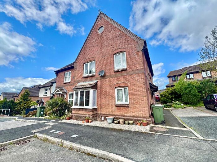 2 Bedroom House To Rent In Walnut Gardens, PL7