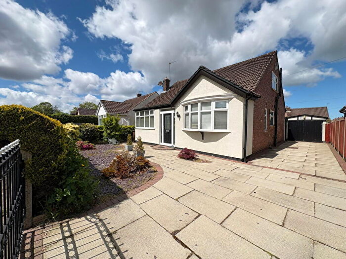 3 Bedroom Detached Bungalow For Sale In Deyes Lane, Maghull, L31