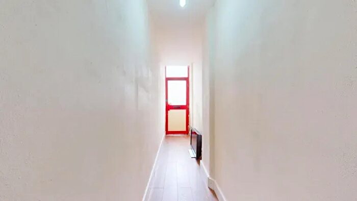 3 Bedroom Flat To Rent In London Rd, Isleworth, TW7