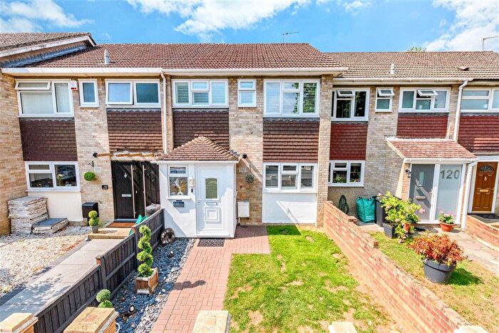 4 Bedroom Terraced House For Sale In Church Road, West Kingsdown, Sevenoaks, Kent, TN15