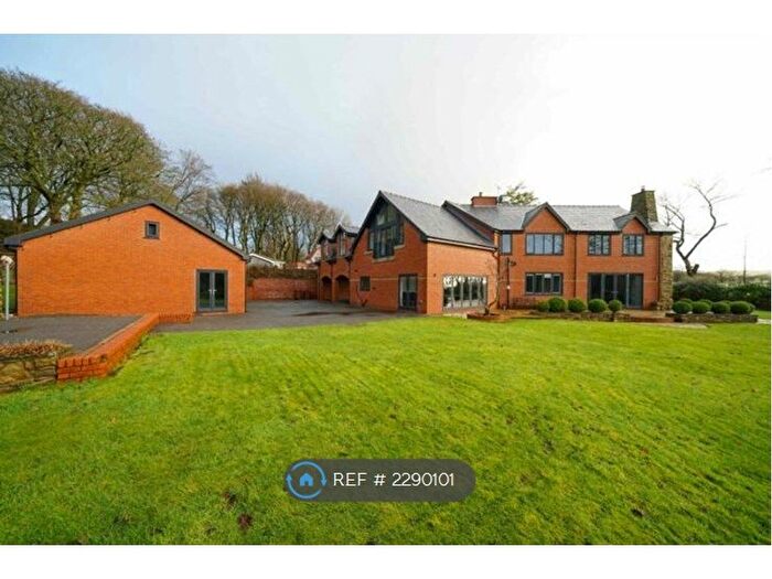 6 Bedroom Detached House To Rent In Chapeltown Road, Turton, Bolton, BL7