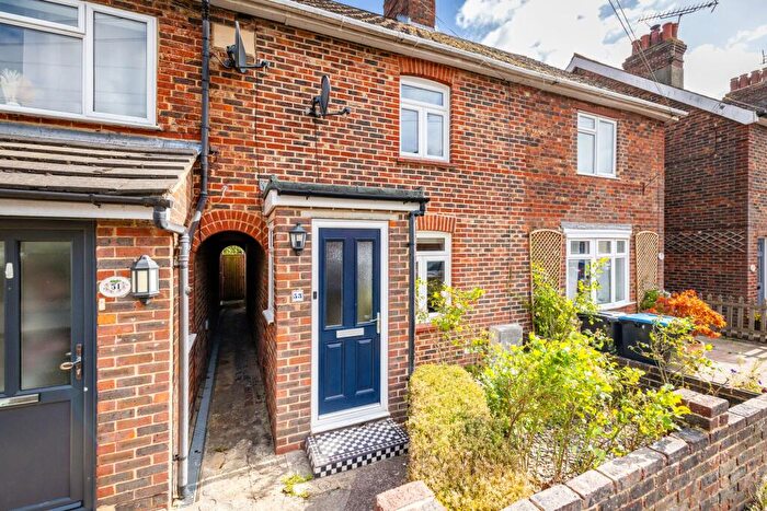 2 Bedroom Terraced House For Sale In Station Road, Lingfield, RH7