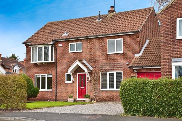 4 Bedroom Detached House For Sale In Main Street, Tickton, Beverley, HU17