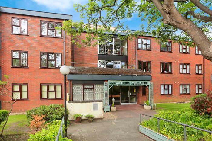 1 Bedroom Flat For Sale In Lincoln Gate, Peterborough, PE1