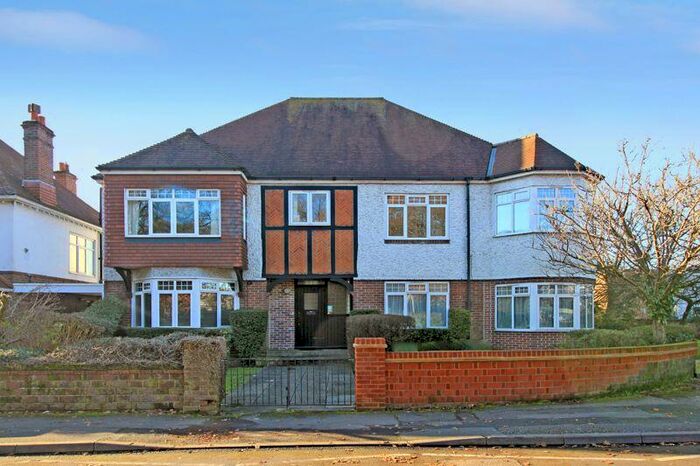 2 Bedroom Flat To Rent In Flat, Hill Lane ***This Is A Flat Share. Only One Room Available***, SO15