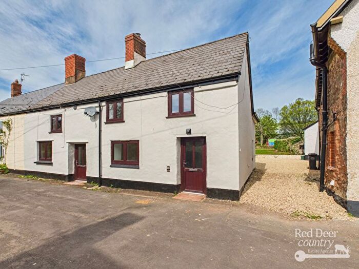 3 Bedroom Property For Sale In Robert Street, Williton, TA4