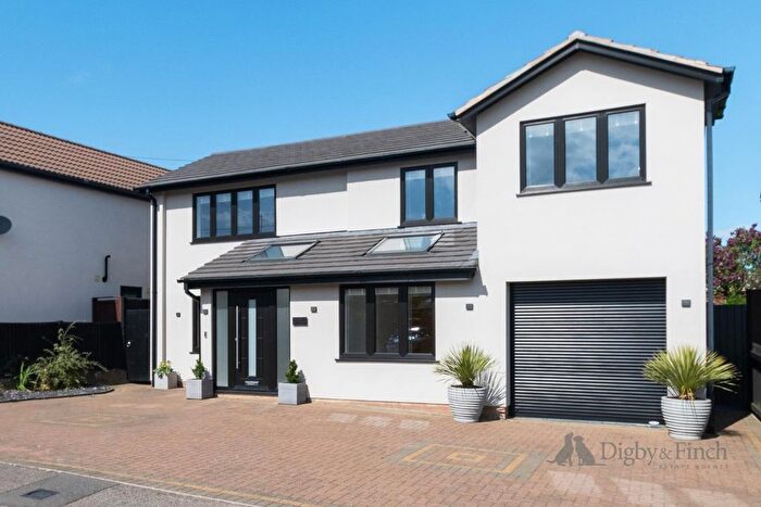 4 Bedroom Property For Sale In Stirling Road, Stamford, PE9