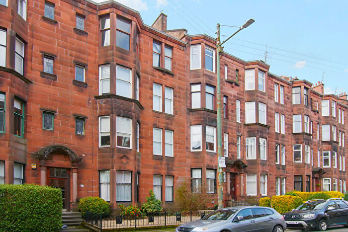 2 Bedroom Apartment To Rent In /, Airlie Street, Hyndland, G12