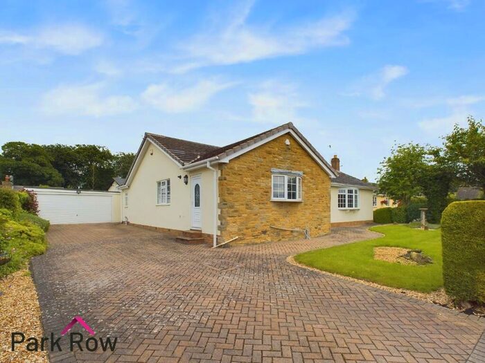 3 Bedroom Detached Bungalow For Sale In Ash Tree Garth, Barkston Ash, Tadcaster, LS24