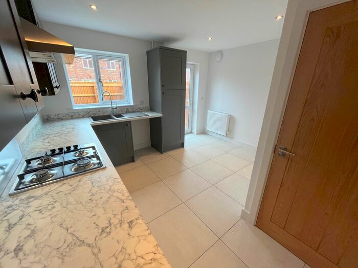 3 Bedroom Terraced House To Rent In Bramley Close, Scartho Top, Grimsby